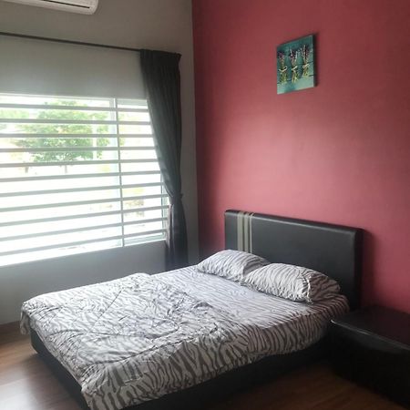 Ipoh Water Front City Homestay Exterior photo