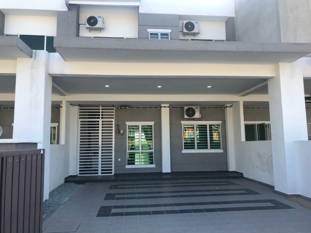 Ipoh Water Front City Homestay Exterior photo